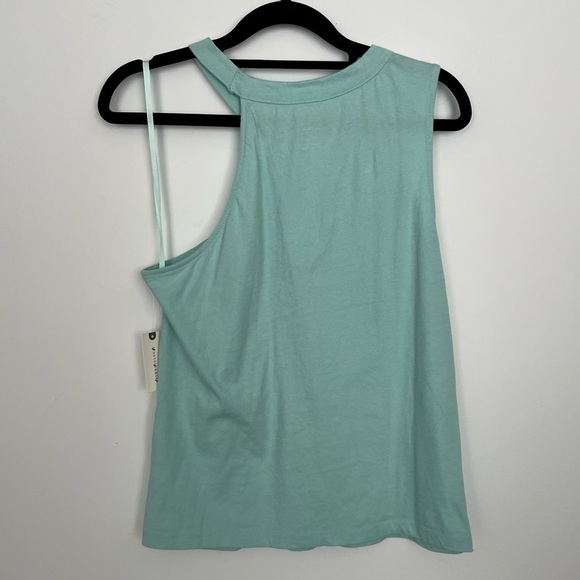 Mint Green Sleeveless Women's Top - Picture 6 of 9